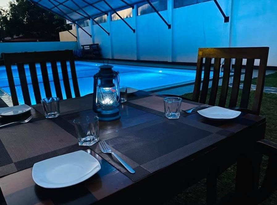 Blue Spring Hotel Wadduwa Esterno foto